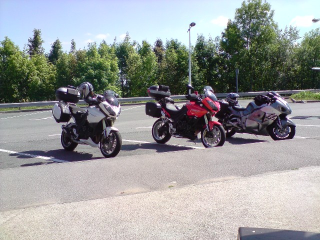 640x480 pixels (120K)